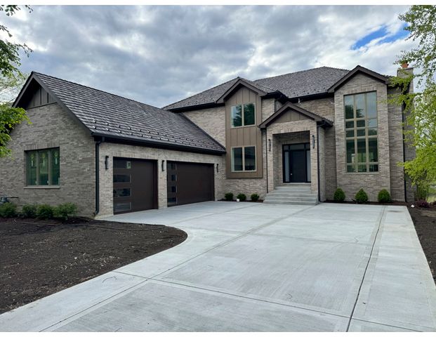 7234 Roxbury Court, Long Grove, IL 60060