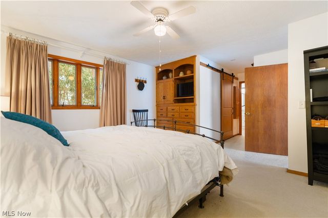 9707 Lakewood Drive NE, Mineral City, OH 44656