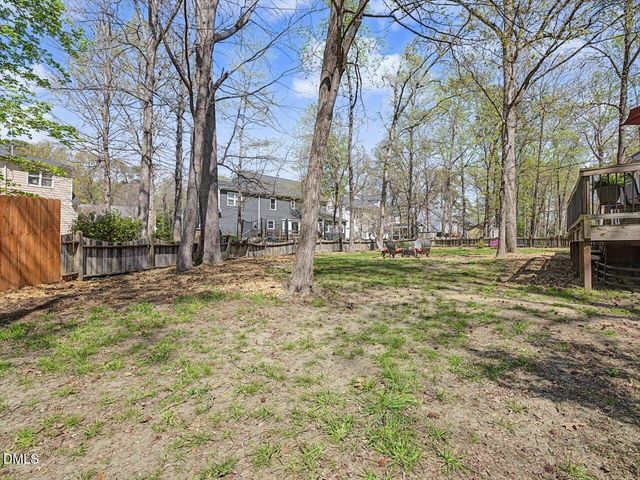 1006 Lantern Light Court, Apex, NC 27502