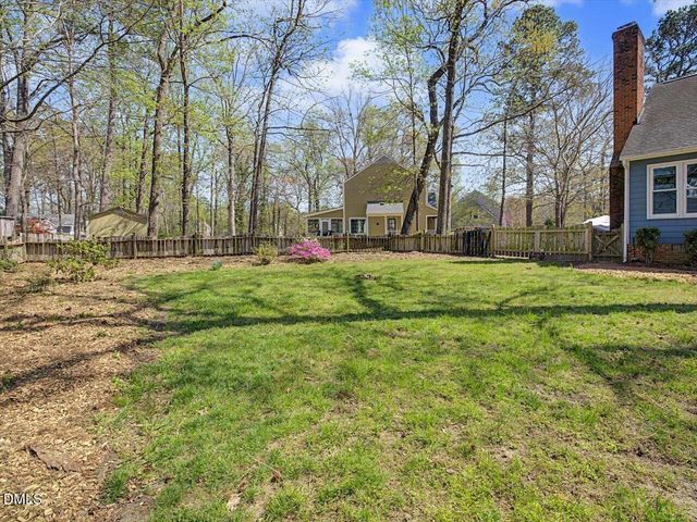 1006 Lantern Light Court, Apex, NC 27502