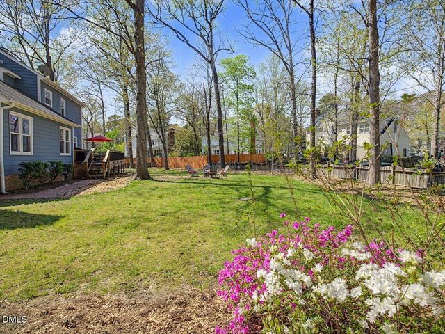 1006 Lantern Light Court, Apex, NC 27502