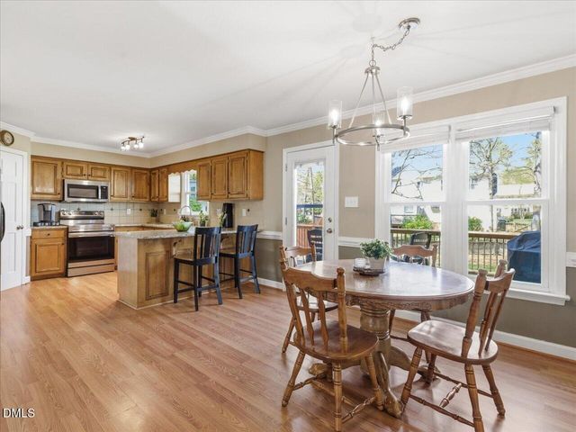 1006 Lantern Light Court, Apex, NC 27502