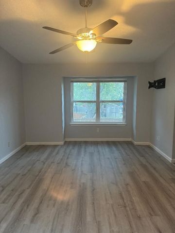 1322 Wildflower Court, Richardson, TX 75081