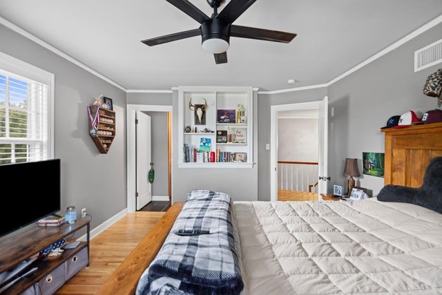 406 W Narroway, Benton, AR 72015