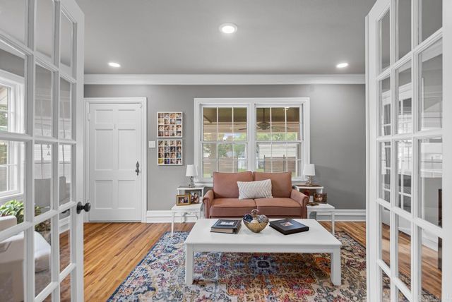 406 W Narroway, Benton, AR 72015