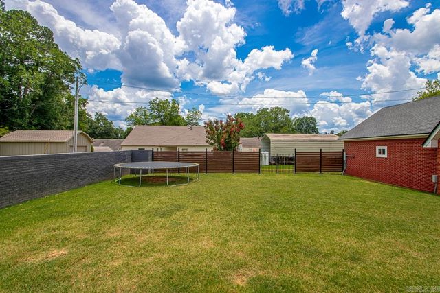 406 W Narroway, Benton, AR 72015