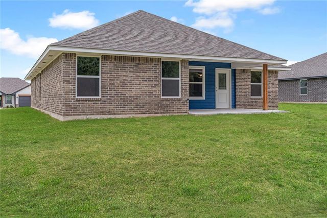 4616 Lincoln Landing, Harrah, OK 73045
