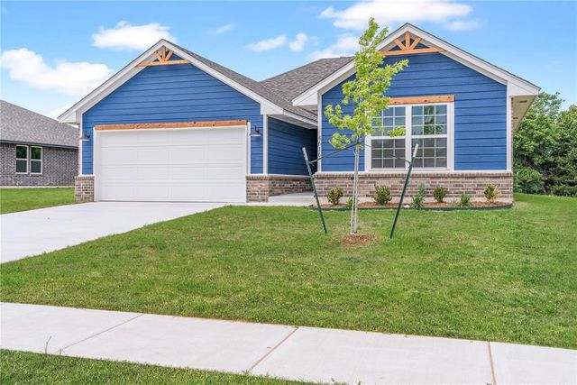 4616 Lincoln Landing, Harrah, OK 73045