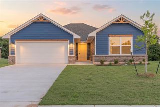 4616 Lincoln Landing, Harrah, OK 73045