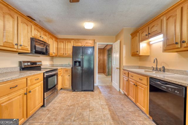 727 Bell Creek Road, Hiawassee, GA 30546