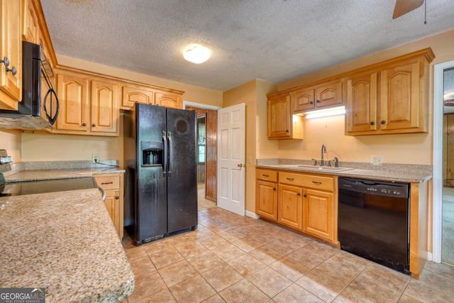 727 Bell Creek Road, Hiawassee, GA 30546