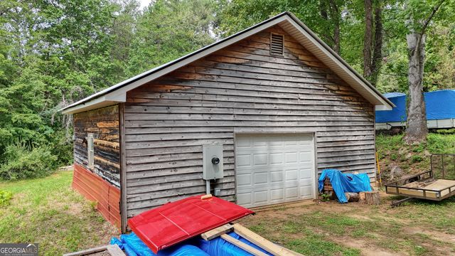 727 Bell Creek Road, Hiawassee, GA 30546