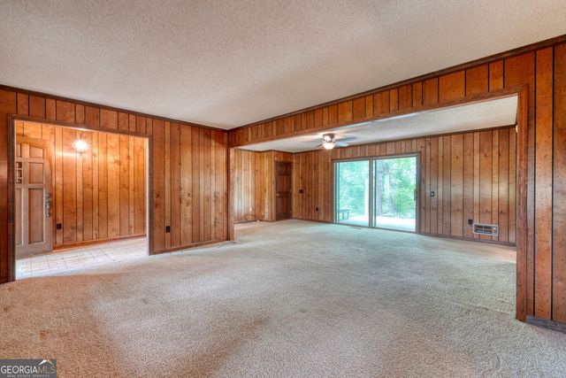 727 Bell Creek Road, Hiawassee, GA 30546