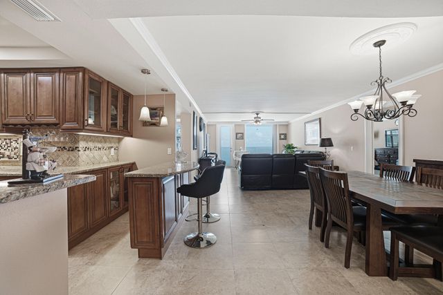 3450 S Ocean Boulevard 517, Palm Beach, FL 33480