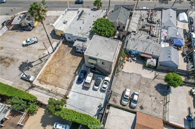 4315 W Pico Boulevard, Los Angeles, CA 90019