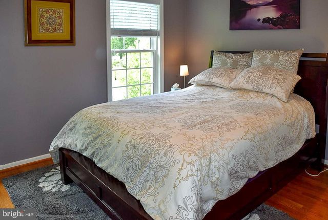 2235 ABBOTSFORD DR, Vienna, VA 22181