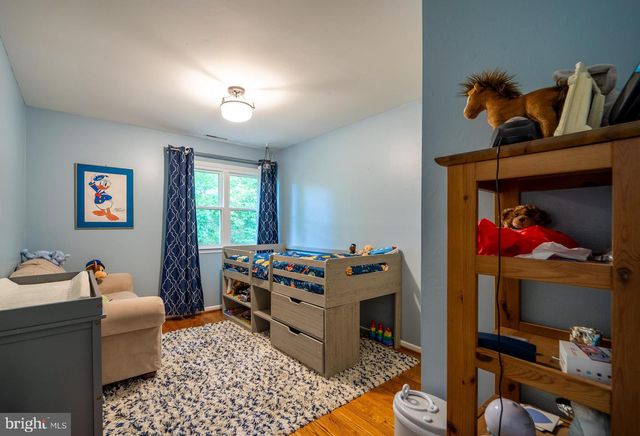 2235 ABBOTSFORD DR, Vienna, VA 22181