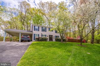 2235 ABBOTSFORD DR, Vienna, VA 22181