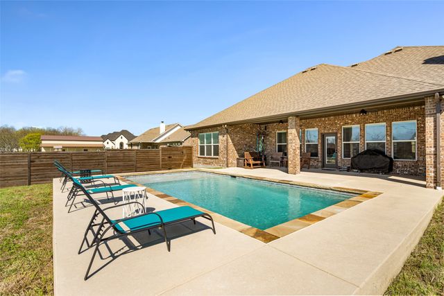 20414 County Road 1040, Nevada, TX 75173