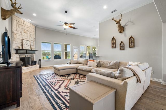 20414 County Road 1040, Nevada, TX 75173