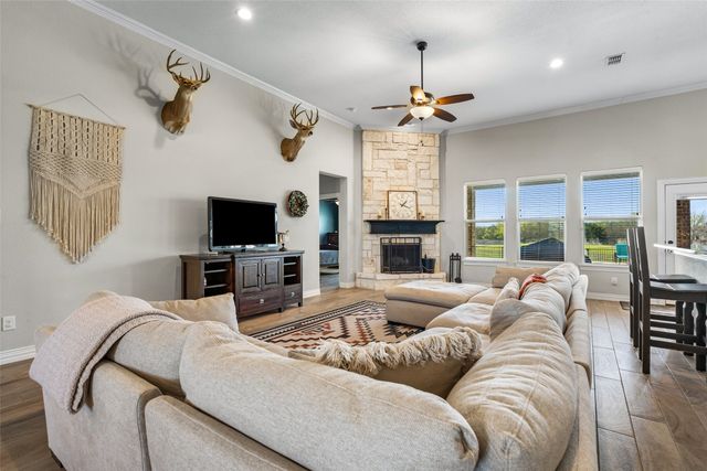 20414 County Road 1040, Nevada, TX 75173