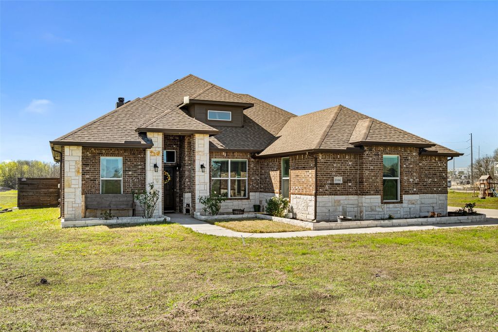 20414 County Road 1040, Nevada, TX 75173
