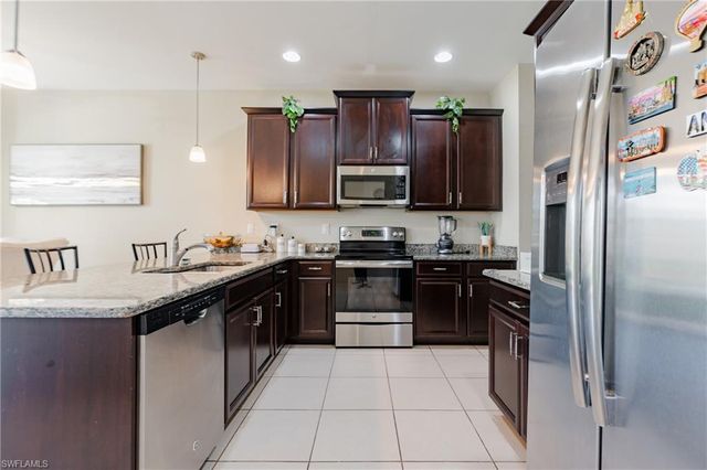 10818 Alvara Point DR, Bonita Springs, FL 34135