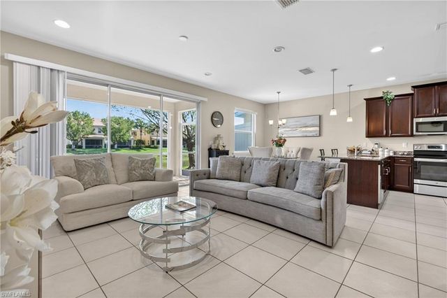 10818 Alvara Point DR, Bonita Springs, FL 34135
