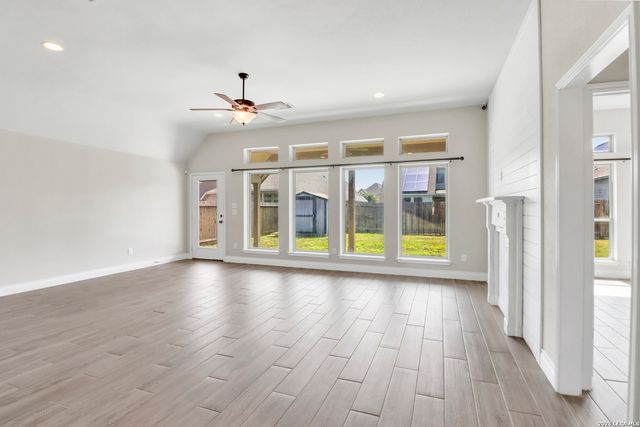 2912 COUNTRYSIDE PATH, Seguin, TX 78155