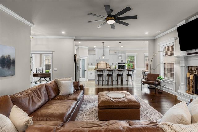 6401 S 47th Street, Rogers, AR 72758