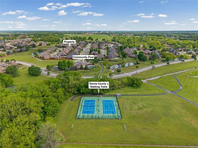 6401 S 47th Street, Rogers, AR 72758