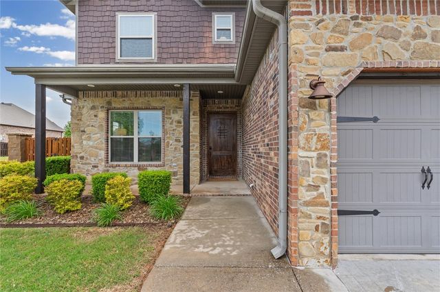 6401 S 47th Street, Rogers, AR 72758