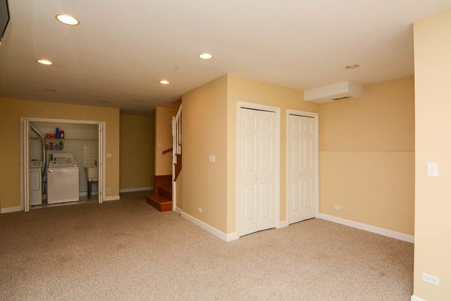 1720 W Augusta Avenue 1, Chicago, IL 60622