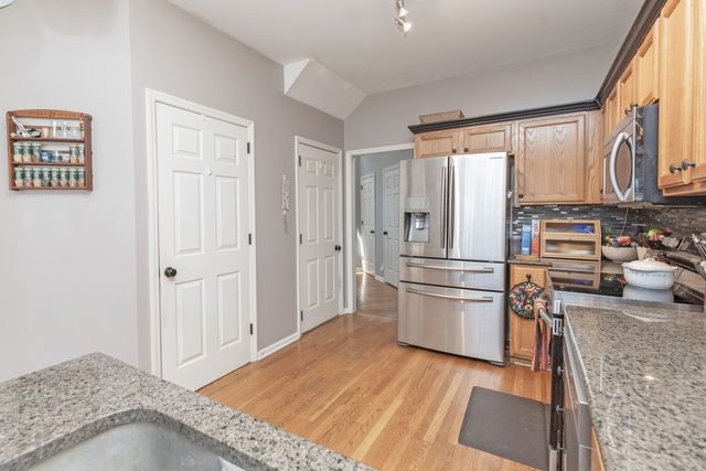 161 Mansker Park Dr, Hendersonville, TN 37075