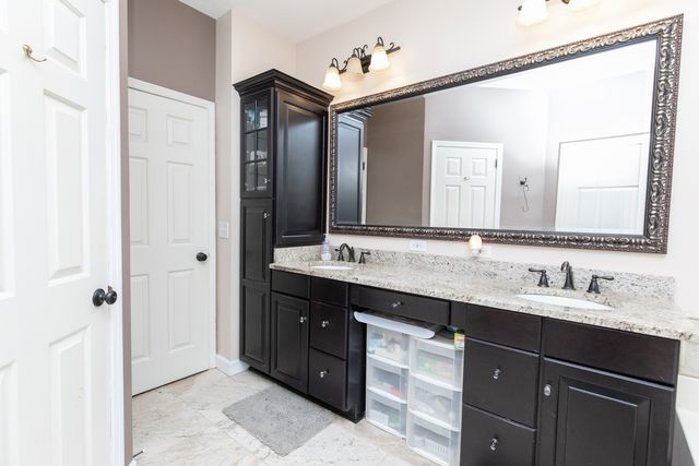 161 Mansker Park Dr, Hendersonville, TN 37075