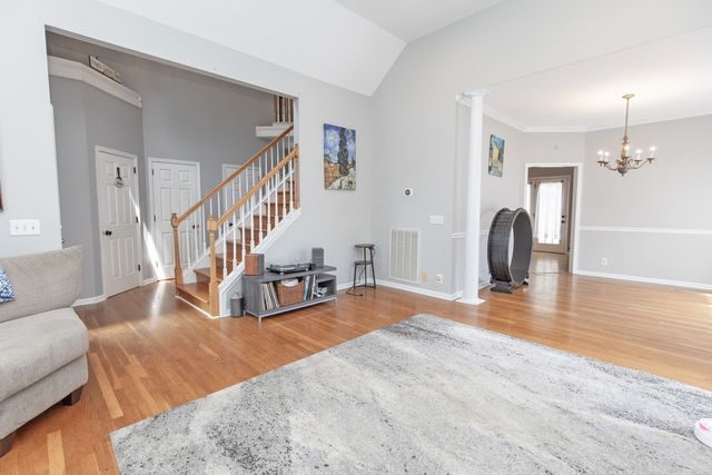 161 Mansker Park Dr, Hendersonville, TN 37075