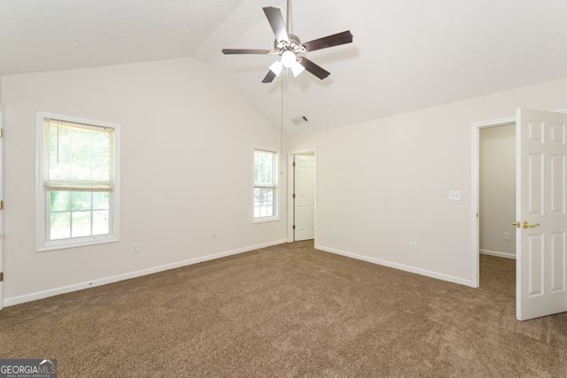 5302 Morgan Manor Drive, Lula, GA 30554