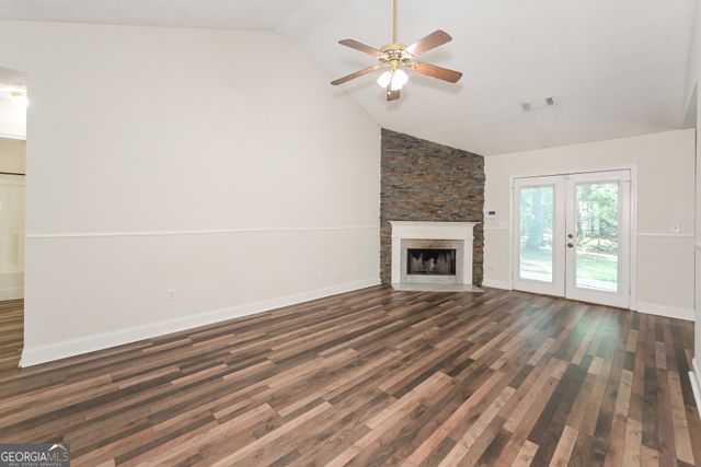 5302 Morgan Manor Drive, Lula, GA 30554