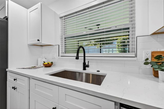 1598 BROOKSIDE BOULEVARD, Largo, FL 33770