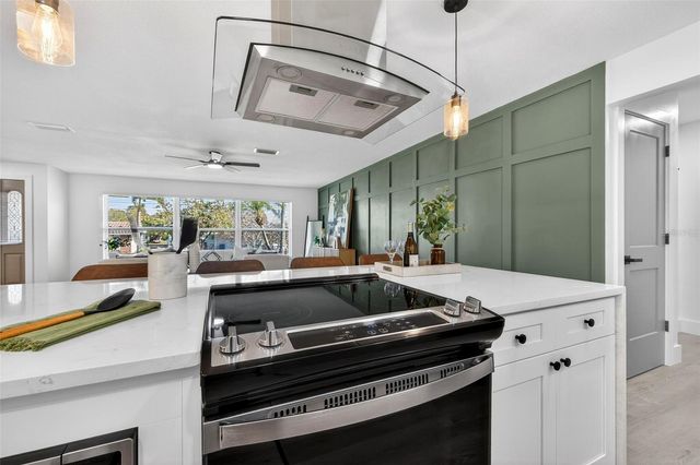 1598 BROOKSIDE BOULEVARD, Largo, FL 33770