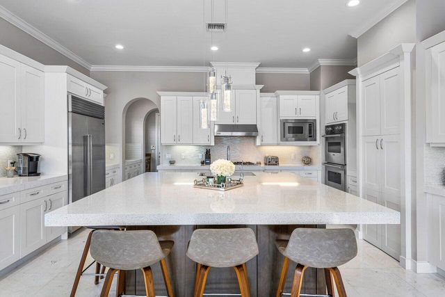 17511 Cadena Drive, Boca Raton, FL 33496