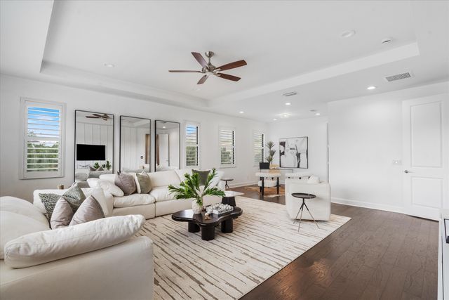 17511 Cadena Drive, Boca Raton, FL 33496