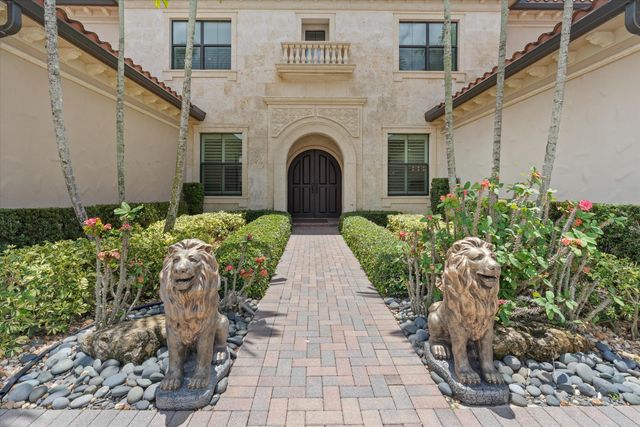 17511 Cadena Drive, Boca Raton, FL 33496