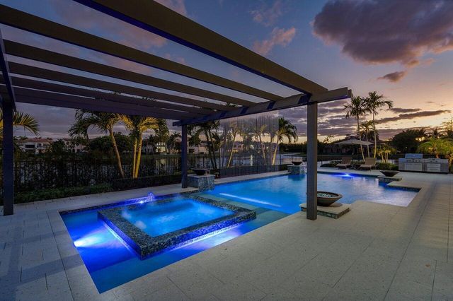 17511 Cadena Drive, Boca Raton, FL 33496