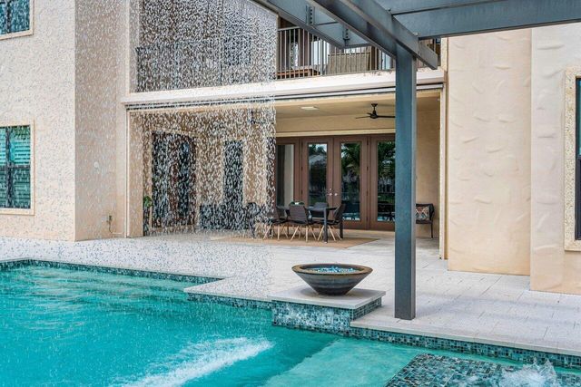 17511 Cadena Drive, Boca Raton, FL 33496