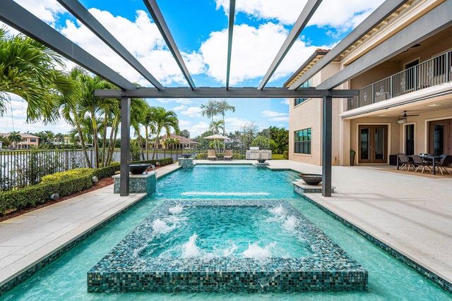 17511 Cadena Drive, Boca Raton, FL 33496