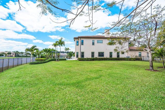 17511 Cadena Drive, Boca Raton, FL 33496
