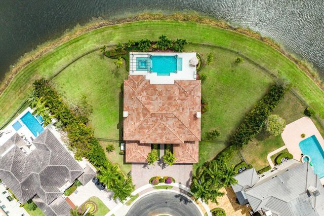 17511 Cadena Drive, Boca Raton, FL 33496