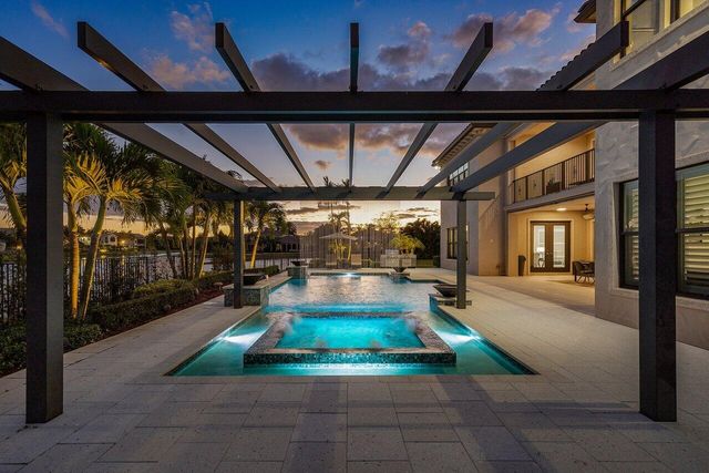 17511 Cadena Drive, Boca Raton, FL 33496