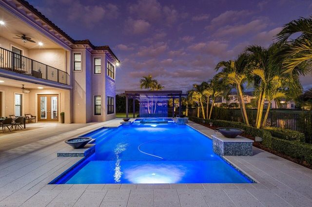 17511 Cadena Drive, Boca Raton, FL 33496